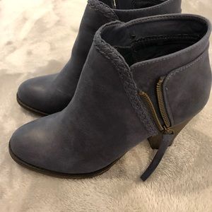 Grey/blue MIA zip booties